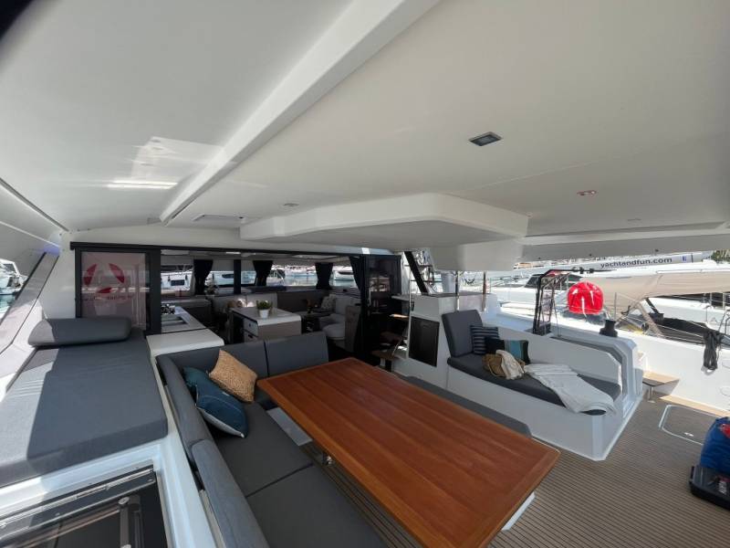 Fountaine Pajot Aura 51 Cosmos