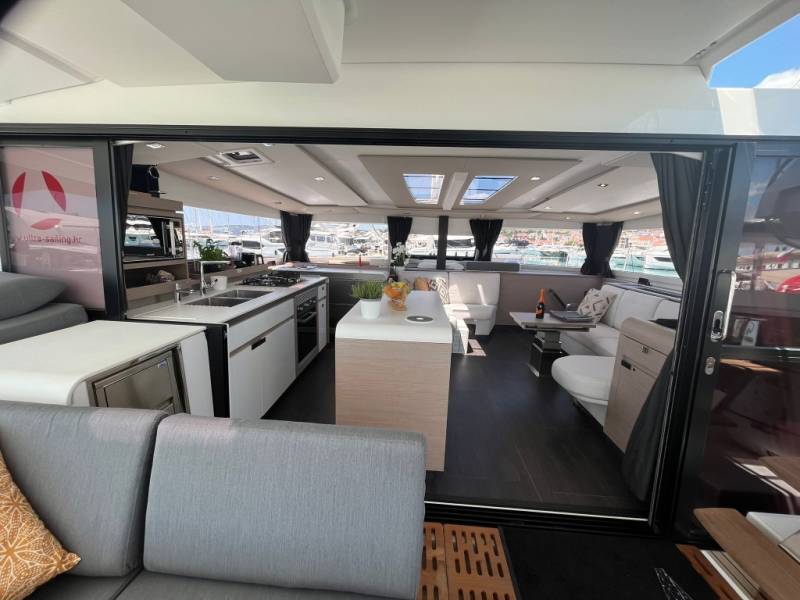 Fountaine Pajot Aura 51 Cosmos