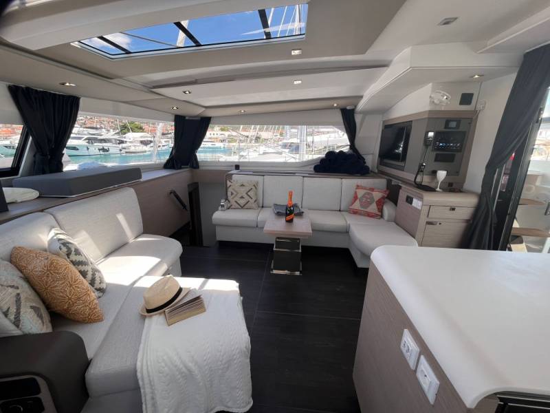 Fountaine Pajot Aura 51 Cosmos