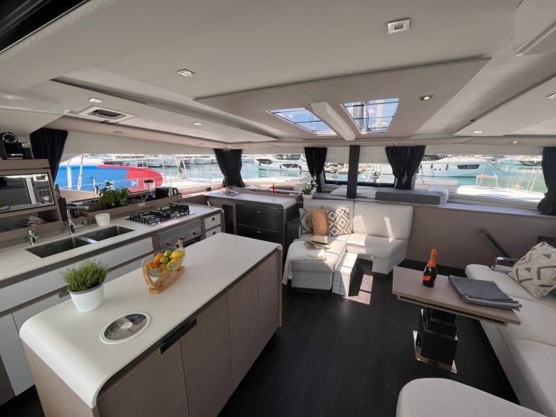 Fountaine Pajot Aura 51 Cosmos