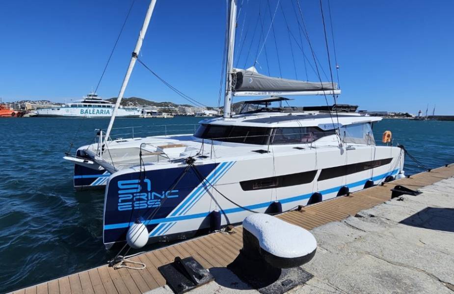 Fountaine Pajot Aura 51 Princess