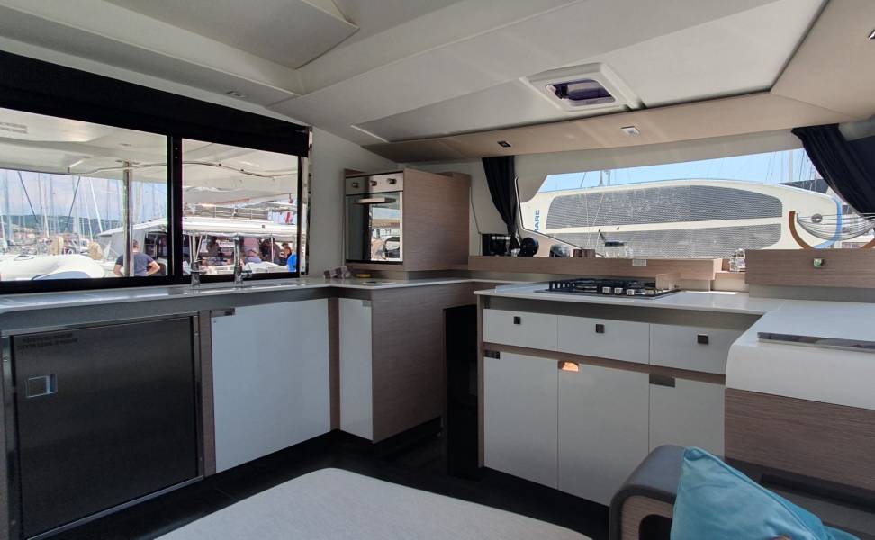 Fountaine Pajot Elba 45 Dreamcatcher