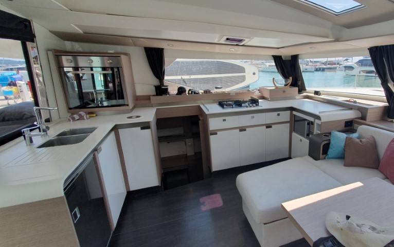 Fountaine Pajot Elba 45 Dreamcatcher