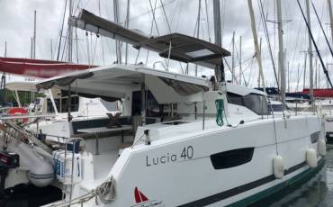 Fountaine Pajot Lucia 40, FLAMBOYANT 