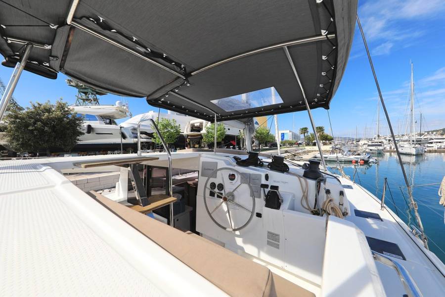 Fountaine Pajot Lucia 40 Felicitas II