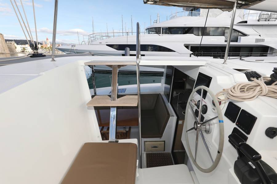 Fountaine Pajot Lucia 40 Why Not