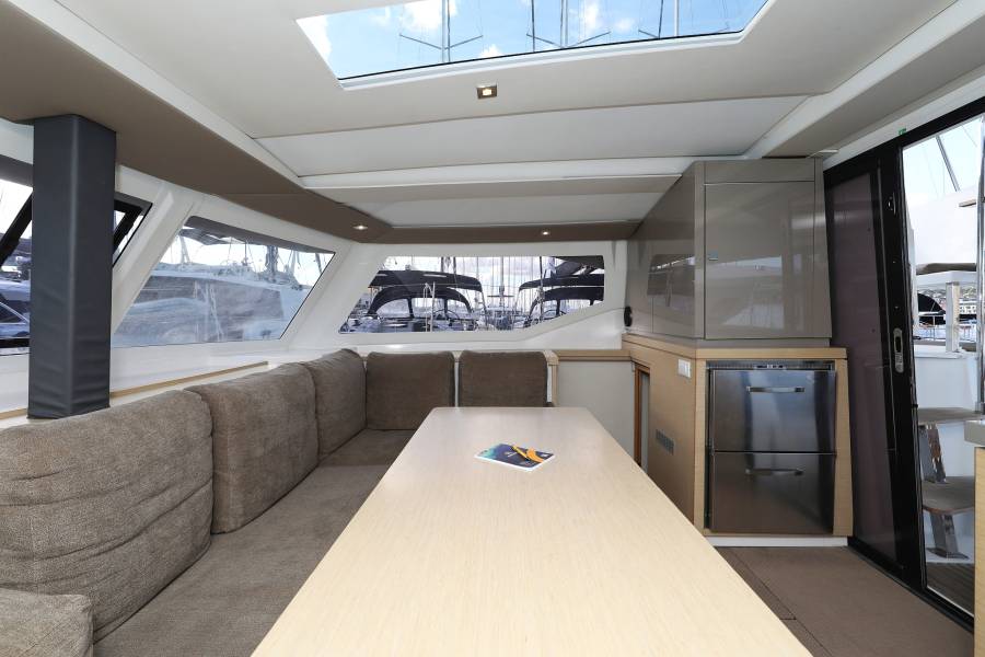 Fountaine Pajot Lucia 40 Why Not