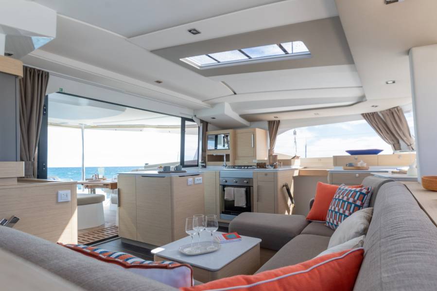 Fountaine Pajot New 44 Quatuor Skywalker