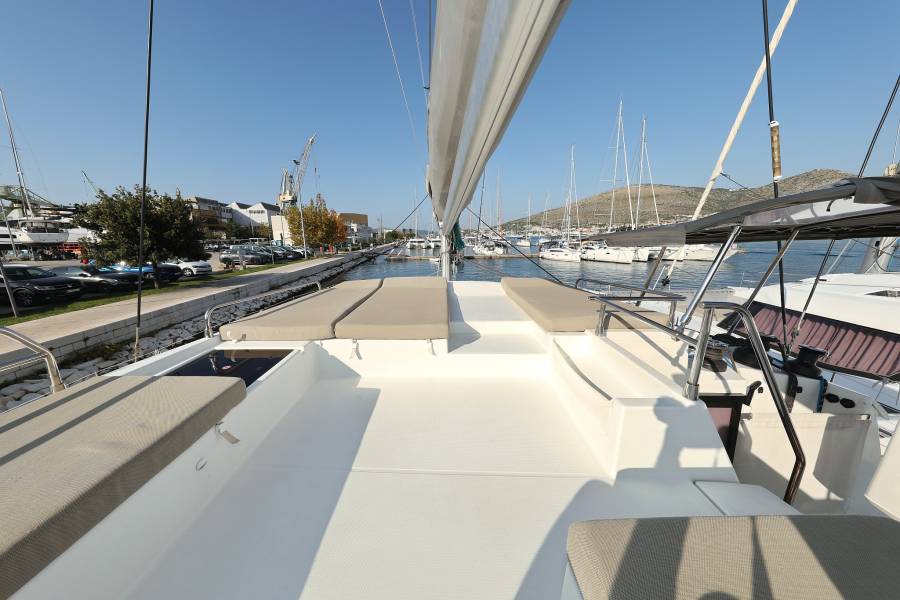 Fountaine Pajot Saba 50 Poco Loco