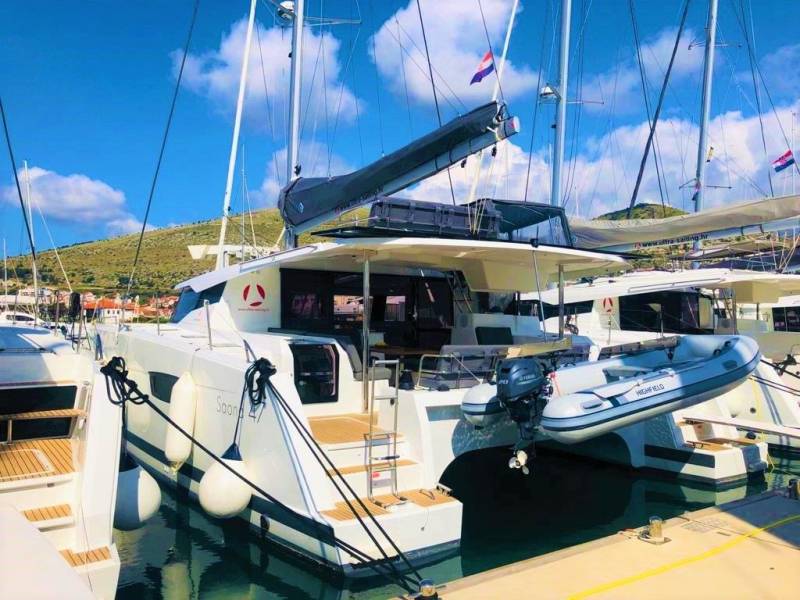 Fountaine Pajot Saona 47 Quintet Desafinado