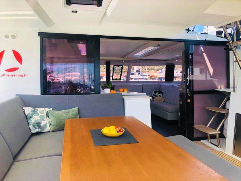 Fountaine Pajot Saona 47 Quintet Desafinado