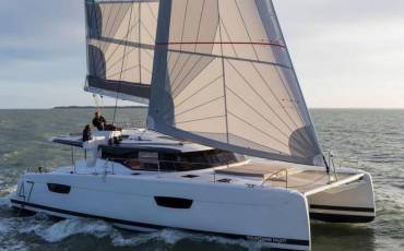 Fountaine Pajot Saona 47, Purrfect_G
