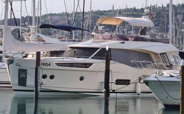 Greenline 48, Sarkis de Karabas