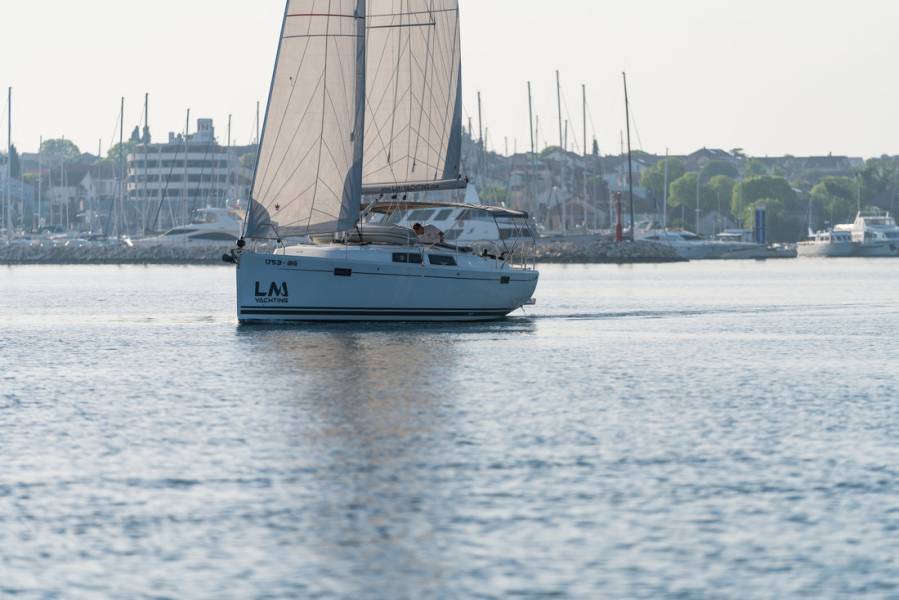 Hanse 385 Zarja