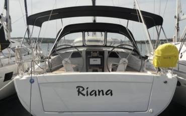 Hanse 385, Riana