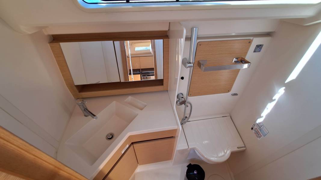 Hanse 388 Sunny Day