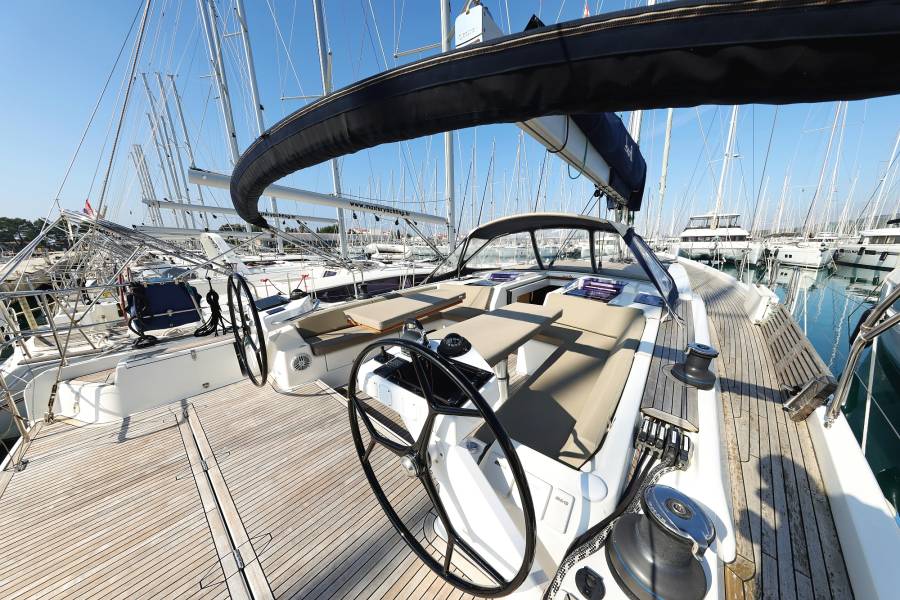 Hanse 575 Amethyst