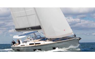 Hanse 588, Amadea