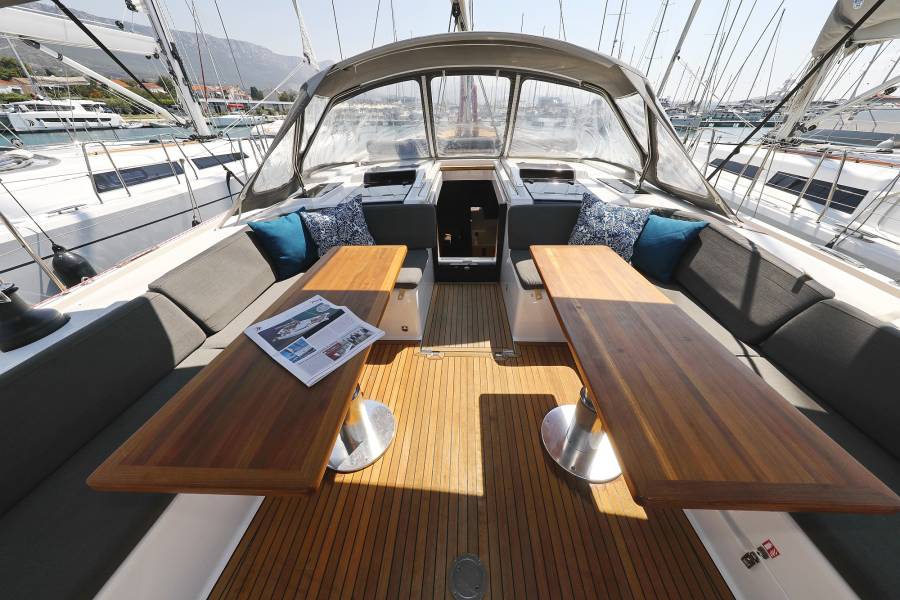 Hanse 588 Superstar