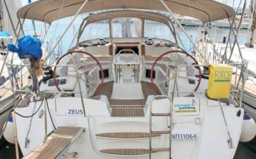 Jeanneau 53, Zeus
