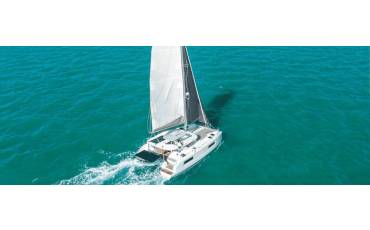 Lagoon 38, DSCHUBBA
