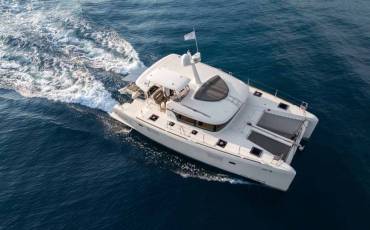 Lagoon 40 MotorYacht Family