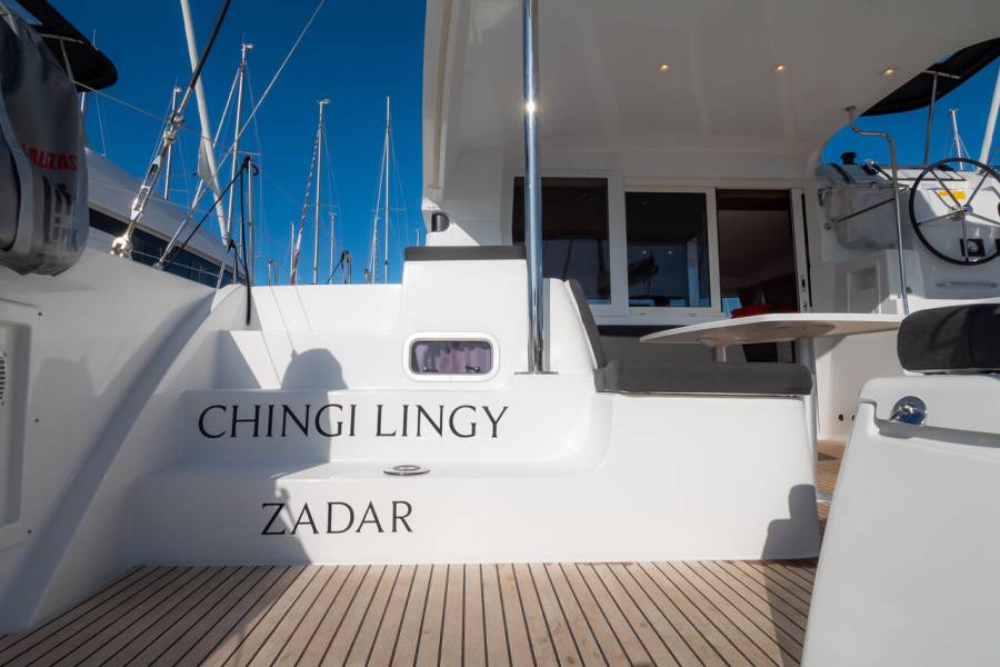 Lagoon 40 Chingi Lingy