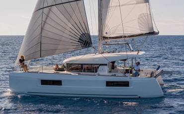 Lagoon 40, MOPY III