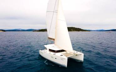 Lagoon 400 S2, Miss Moneypenny