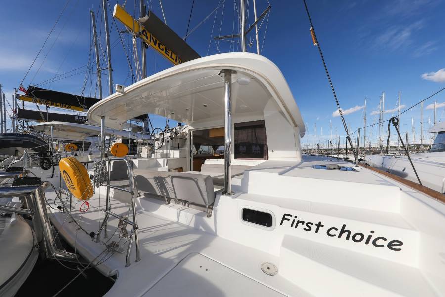 Lagoon 400 S2 First Choice