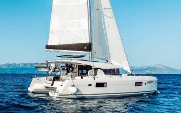 Lagoon 42, Leggiero