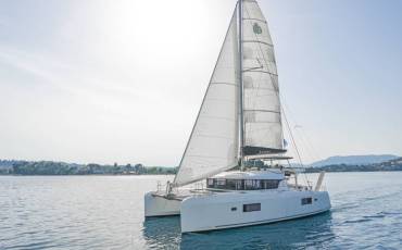 Lagoon 42, Equilibrium