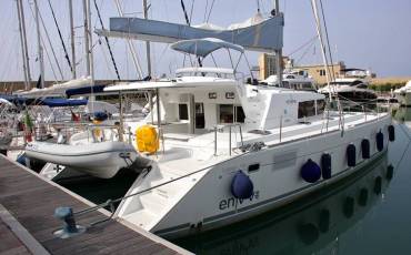 Lagoon 440, Enjala