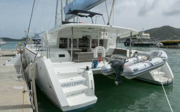 Lagoon 450 F, King Lewis