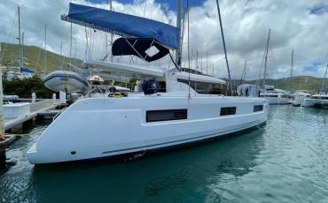 Lagoon 46, Sand Dollar