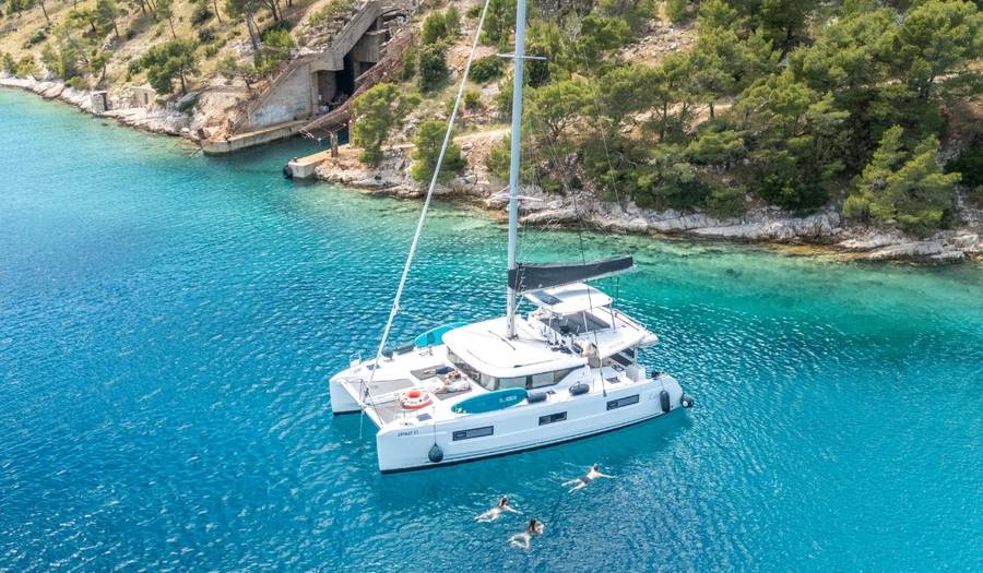 Lagoon 46 Skyfall