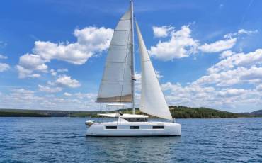 Lagoon 46, White Pearl