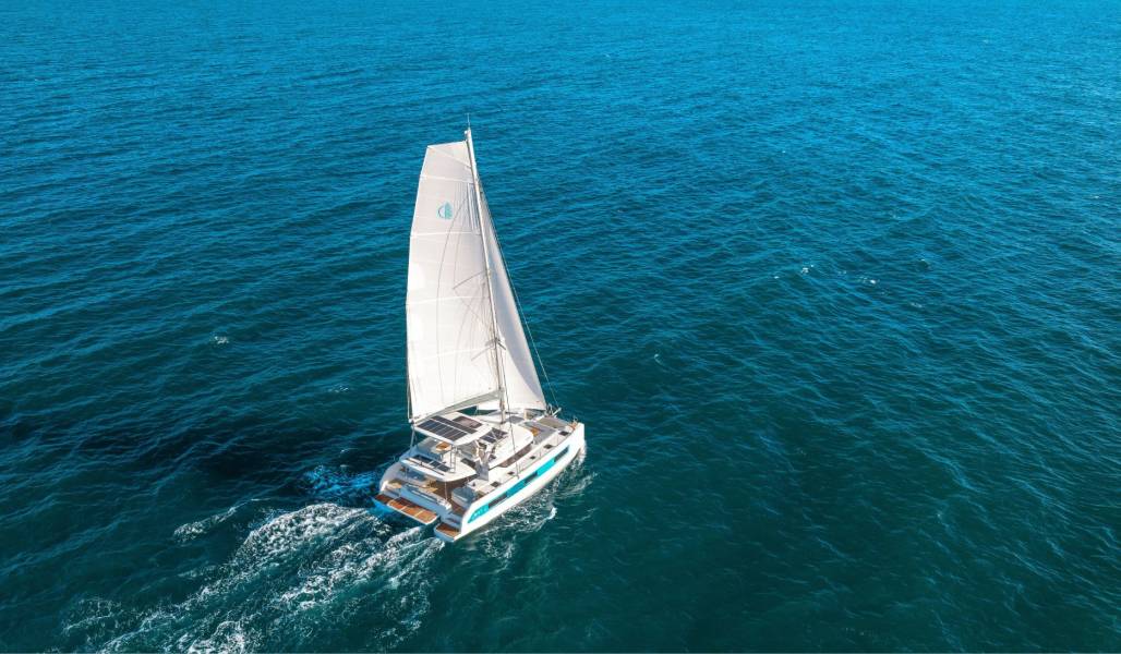 Lagoon 47 Nava