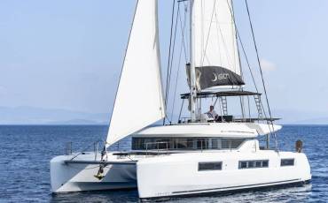 Lagoon 50, Just Infinity