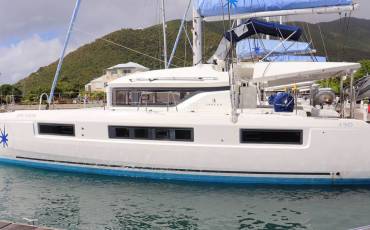 Lagoon 50, Jays 'n Seas