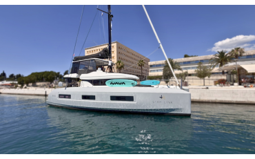 Lagoon 55, Star Link