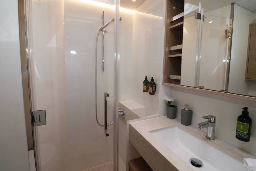 Lagoon 60 Princess Karla