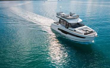 Merry Fisher 1095, Lino