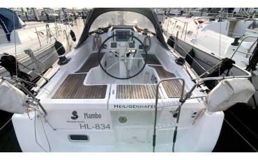 Oceanis 31, Mambo