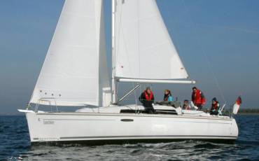 Oceanis 31, Sunshine