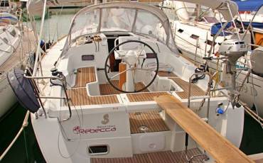 Oceanis 34, Rebecca