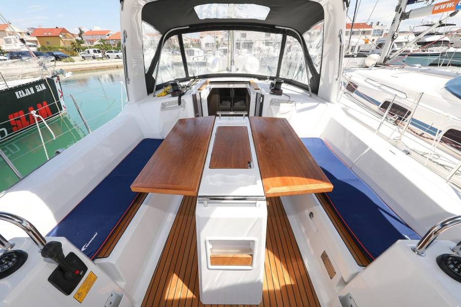 Oceanis 35.1 Aris