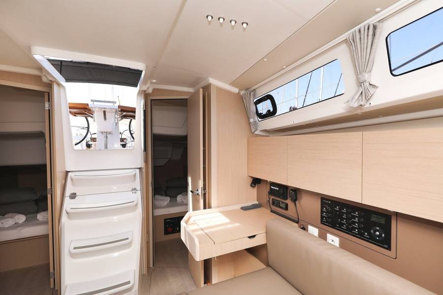 Oceanis 35.1 Aris