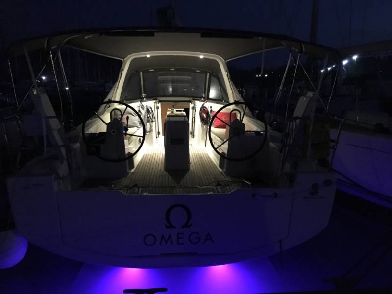 Oceanis 38 Omega