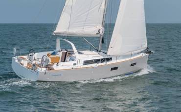 Oceanis 38, Marica